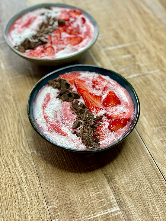 smoothie bowl à la fraise